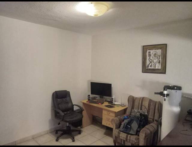 3 BEDROOM TOWNHOUSE FOR SALE IN HENNOPSPARK